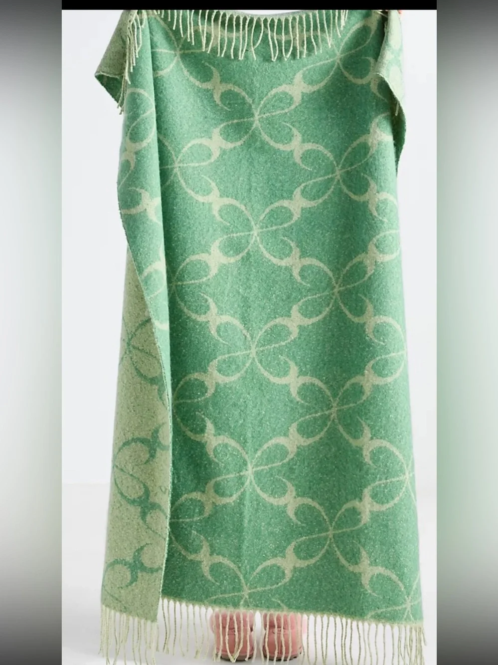 Maeve Green Icon Woven Throw-Blanket